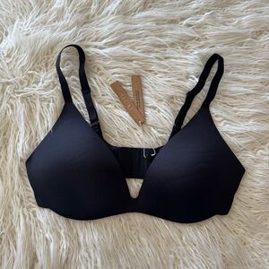 Skims Wireless Super Push up Bra Onyx Size 38C